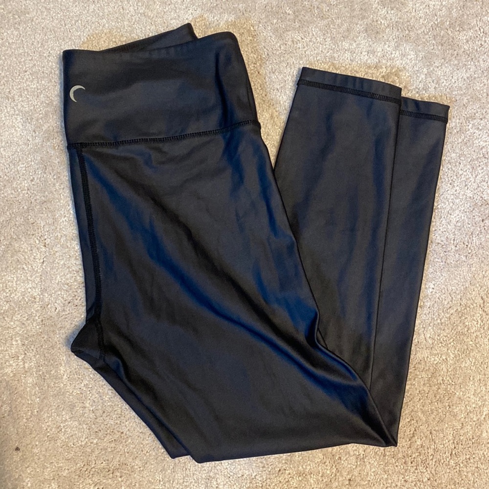 ZYIA Black High-Waisted Leggings - Picture 1 of 1
